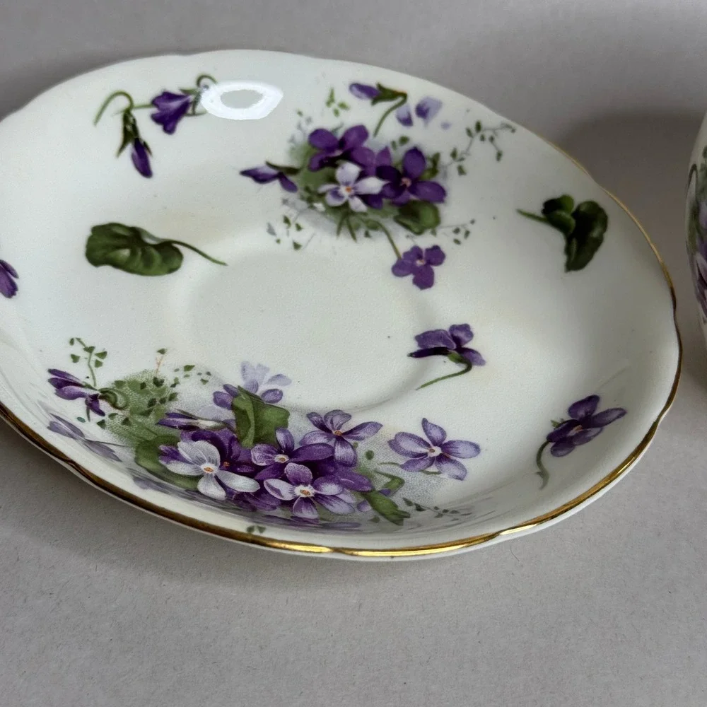 Hammersley Bone China Tea Cup and Saucer Set Purple Violets Gold Trim England